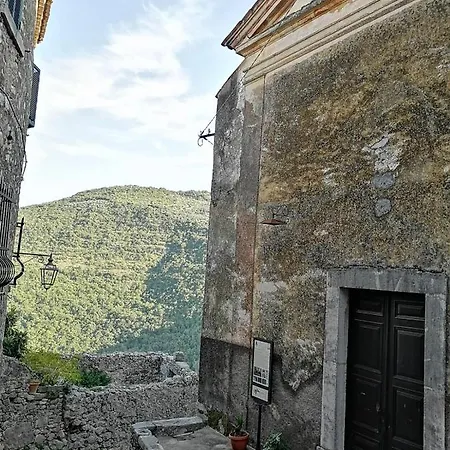 Valle Fiorita Castro dei Volsci