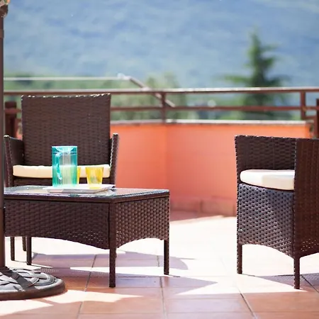 Valle Fiorita Country house *